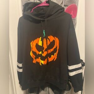 Black & white hoodie with pumpkin